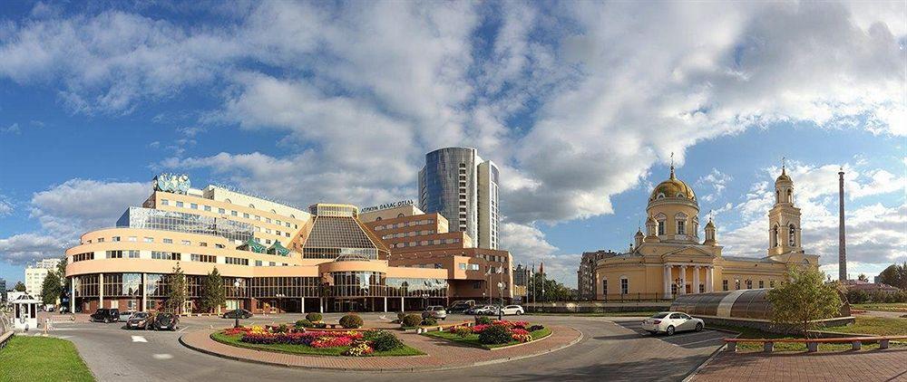 Atrium Palace Hotel Єкатеринбург Екстер'єр фото